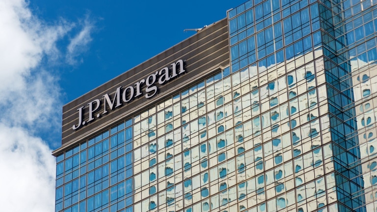 JP Morgan: Световната икономика ще се възстанови напълно през 2022 г.